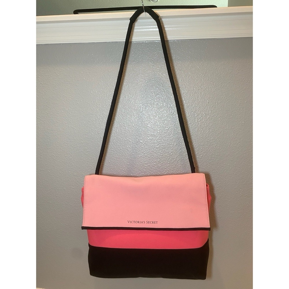 2016 Victoria's Secret Insulated Neoprene Cooler Tote Bag Black Pink Gently Used